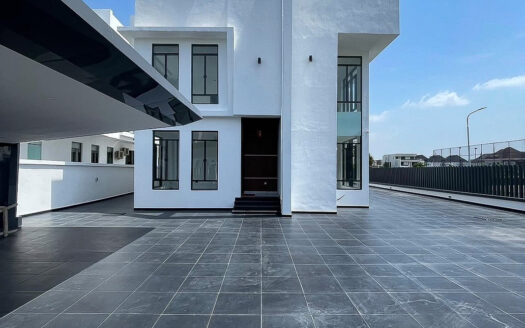 5 bedrooms mansion